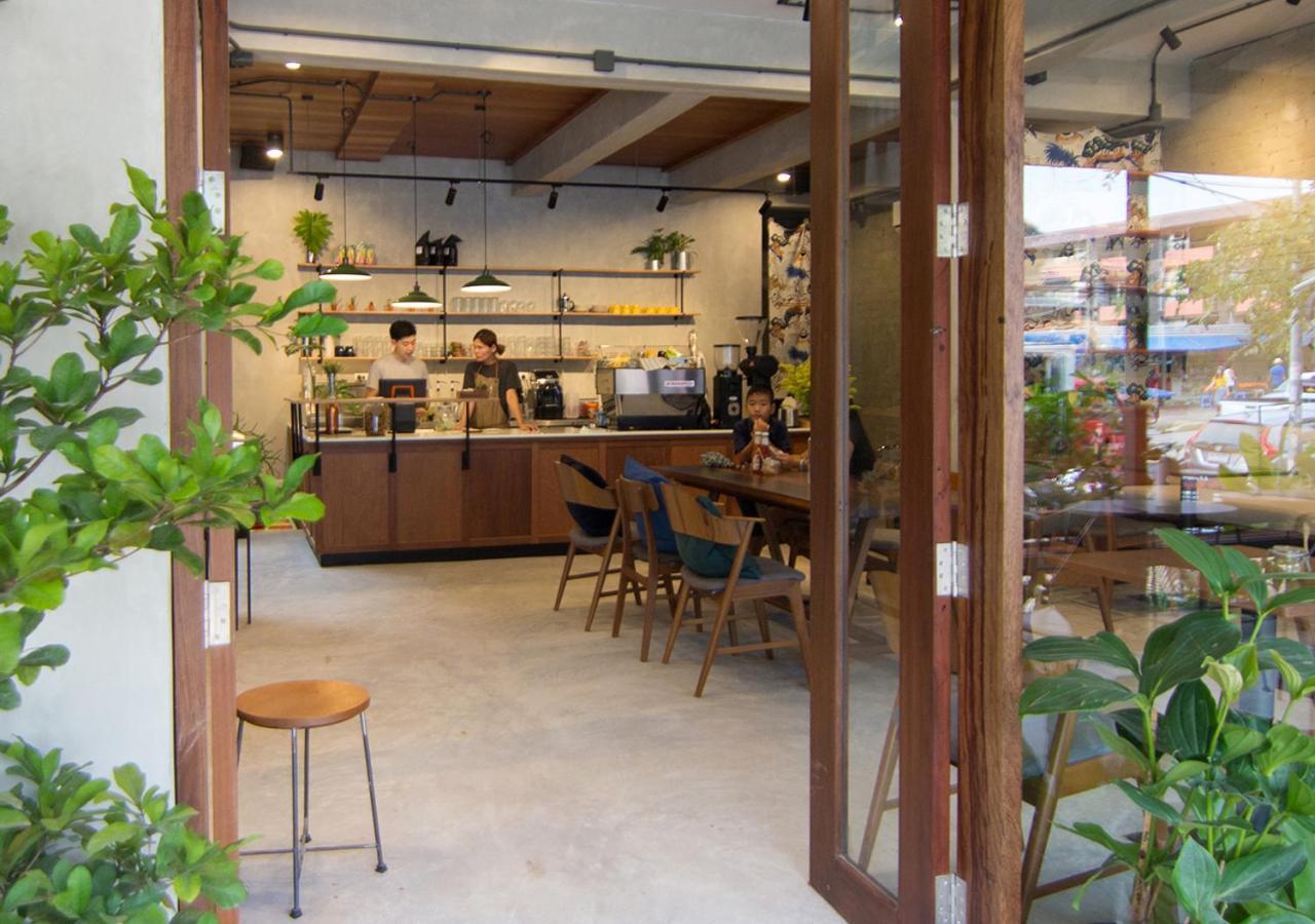 Tan Hostel X Cafe , Aonang Beach (Adults Only) Ao Nang Екстер'єр фото